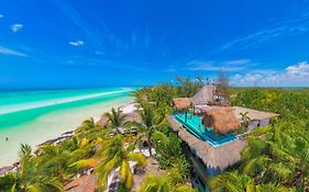 Hotel Tiburon Holbox 4*